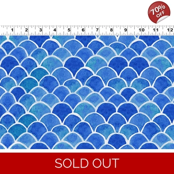 REMNANT - Clothworks - Sue Zipkin - Sanibel - Fish Scales - Light Royal Blue - 92cm